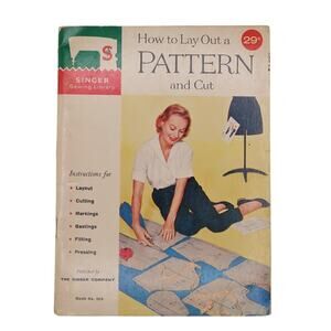 Singer Sewing Library How To Lay Out A Pattern & Cut Book #105 Vintage 1960